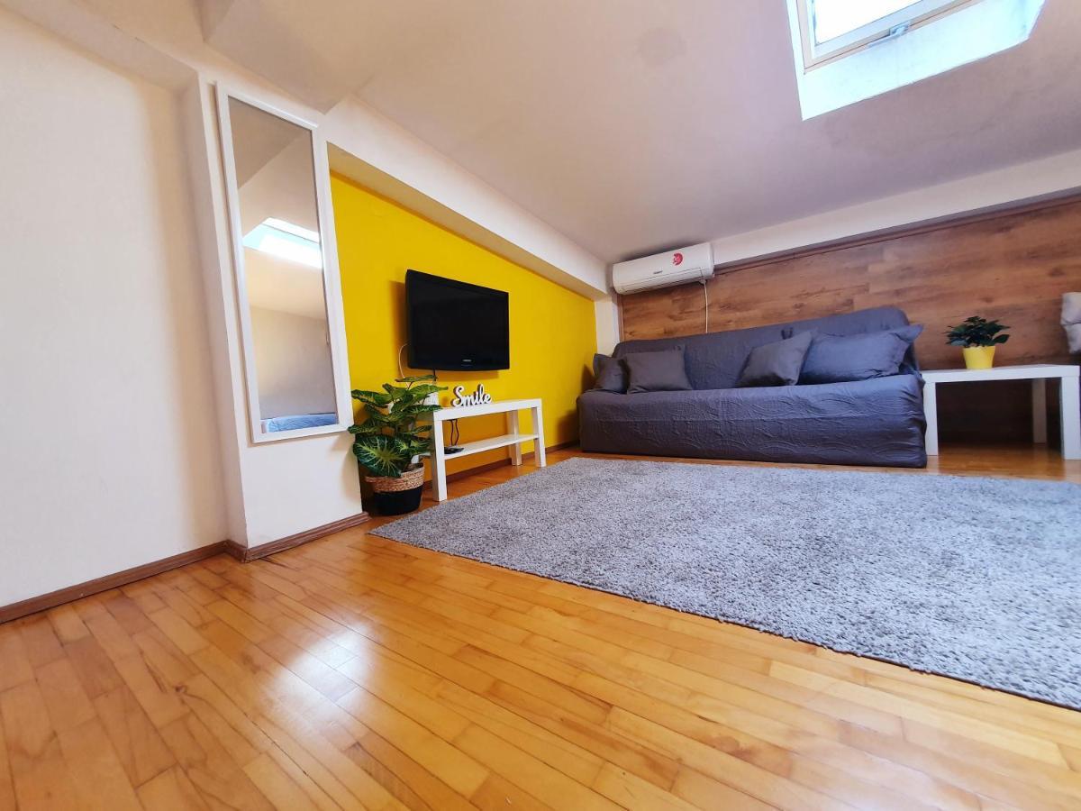 Apartament Central Station Skopje Zewnętrze zdjęcie