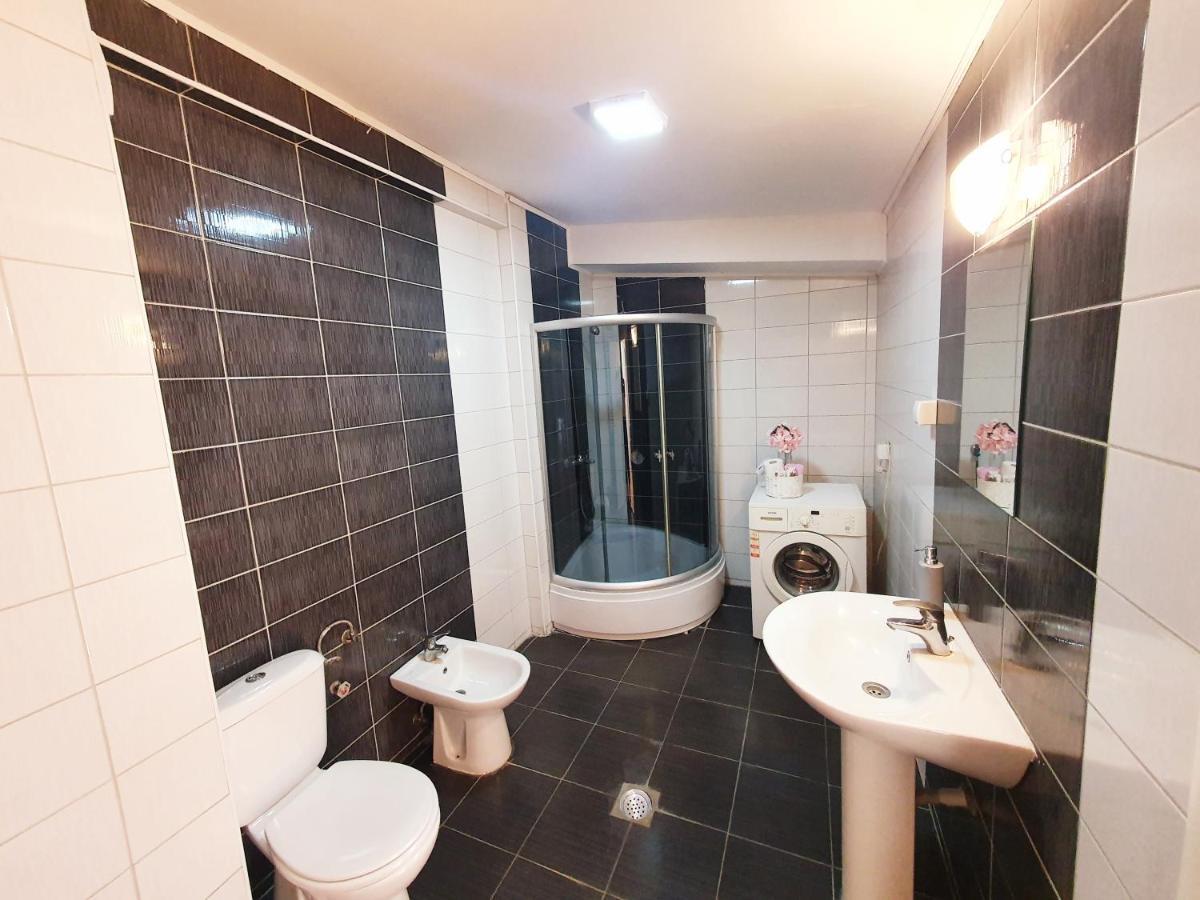 Apartament Central Station Skopje Zewnętrze zdjęcie